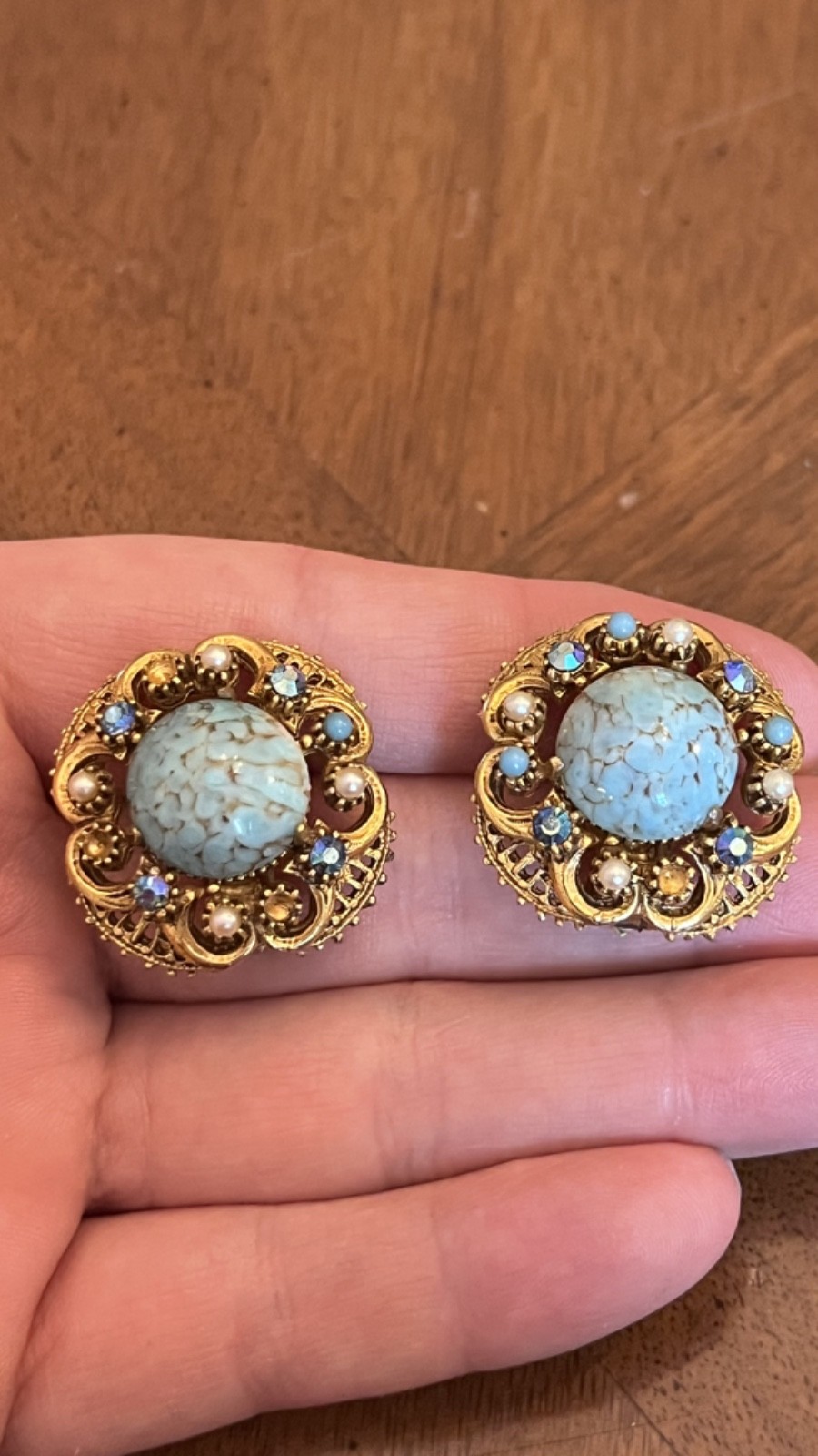 Vintage Florenza Faux Turquoise Cabochon Stud Earrings Gold Tone Signed Nice!