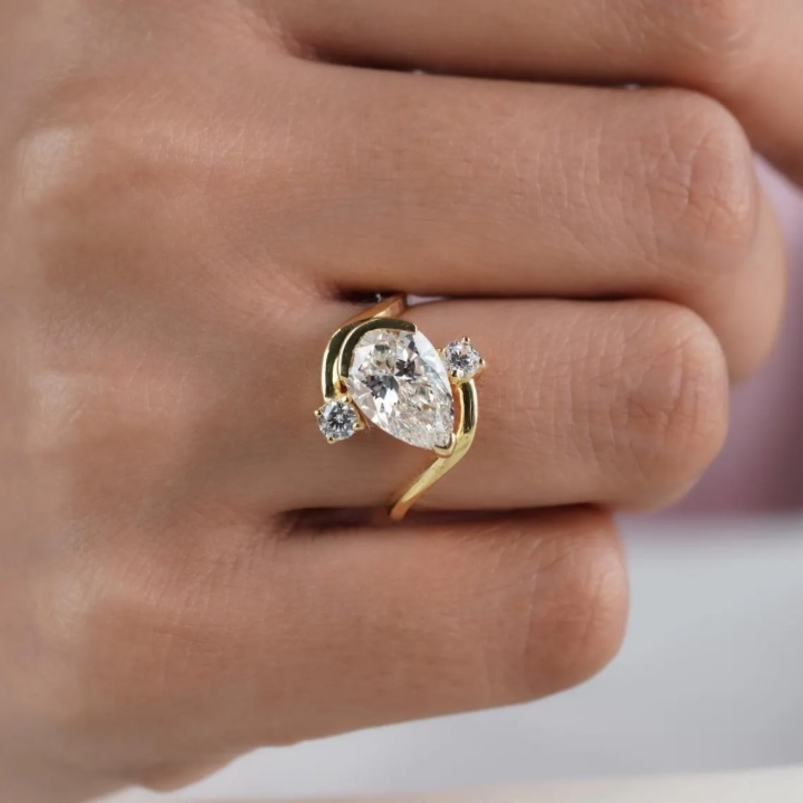 3 Carat Pear Cut Lab Grown Diamond Engagement Ring | 14k Yellow Gold VVS VS
