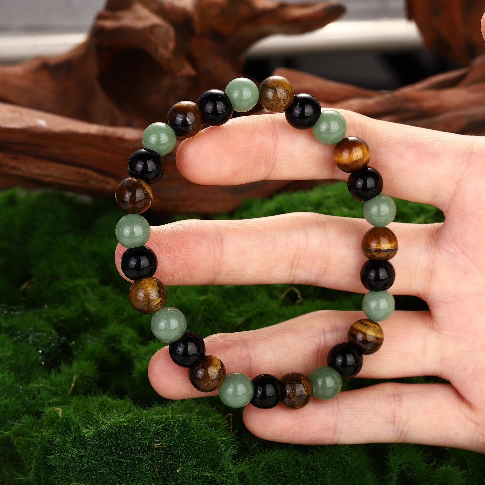 Green Luminous Stone Glows In The Dark Charges With Light 22g 22cm Ideal Gift Fo