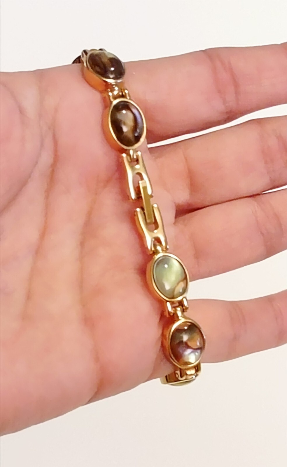 Blue, Green & Brown Opalescent Cabochon Gold Tone Link Bracelet