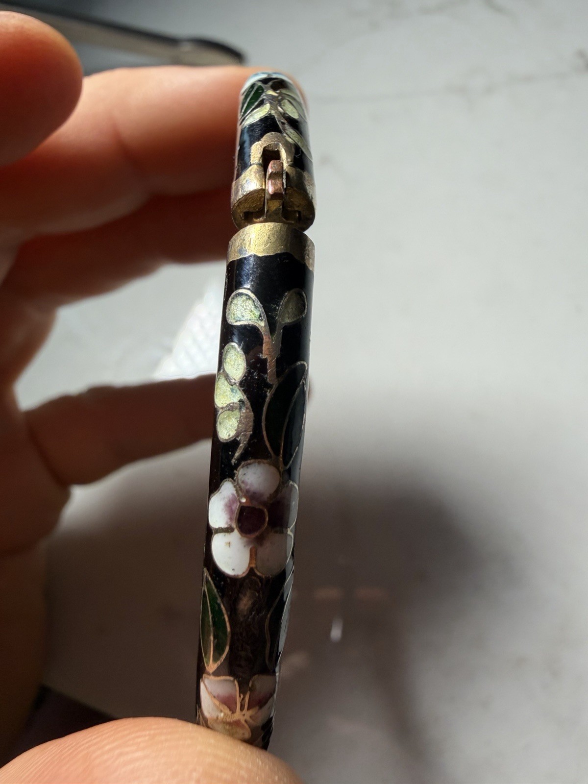 Vintage Cloisonne Enamel Floral Hinged Bangle Bracelet Black Background 2.8in
