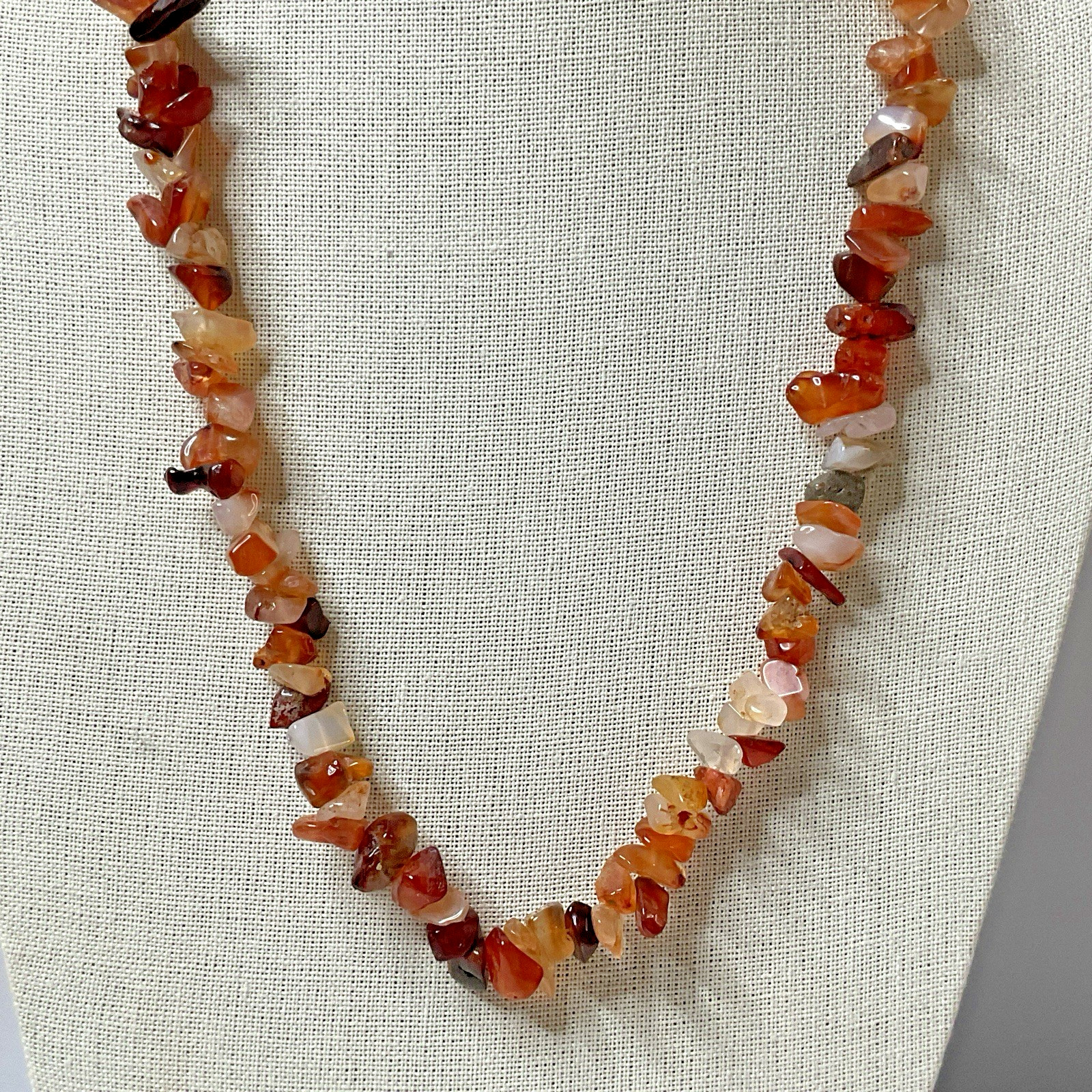 Vintage Red Agate Carnelian Quartz Beaded Necklace 25″ Large 108g Artisan Boho