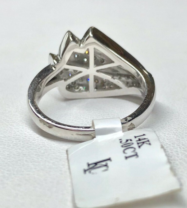 NEW 14k White Gold Triple Wave Ring with 0.50ctw Diamonds (Size 6.4) 5.4 gram