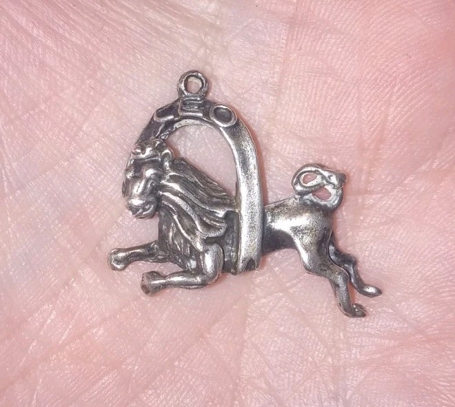 Vintage Sterling Silver Lion Leo Charm 5.2g