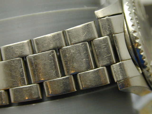 OCEANAUT PROFESSONAL DIVER AUTOMATIC 21 J MYOTA RUNS GREAT SUFFED DATE GLASS