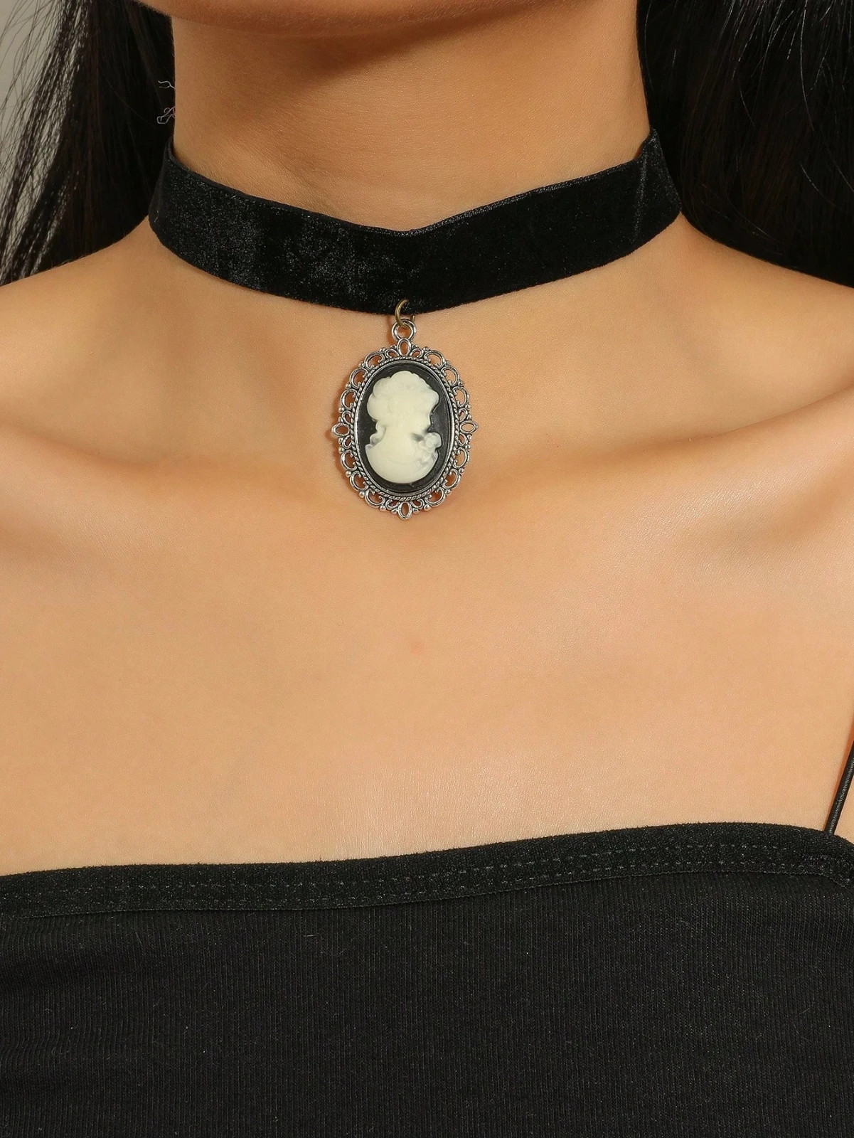 Black Velvet Choker Cameo Necklace Vintage Gothic Victorian Pendant