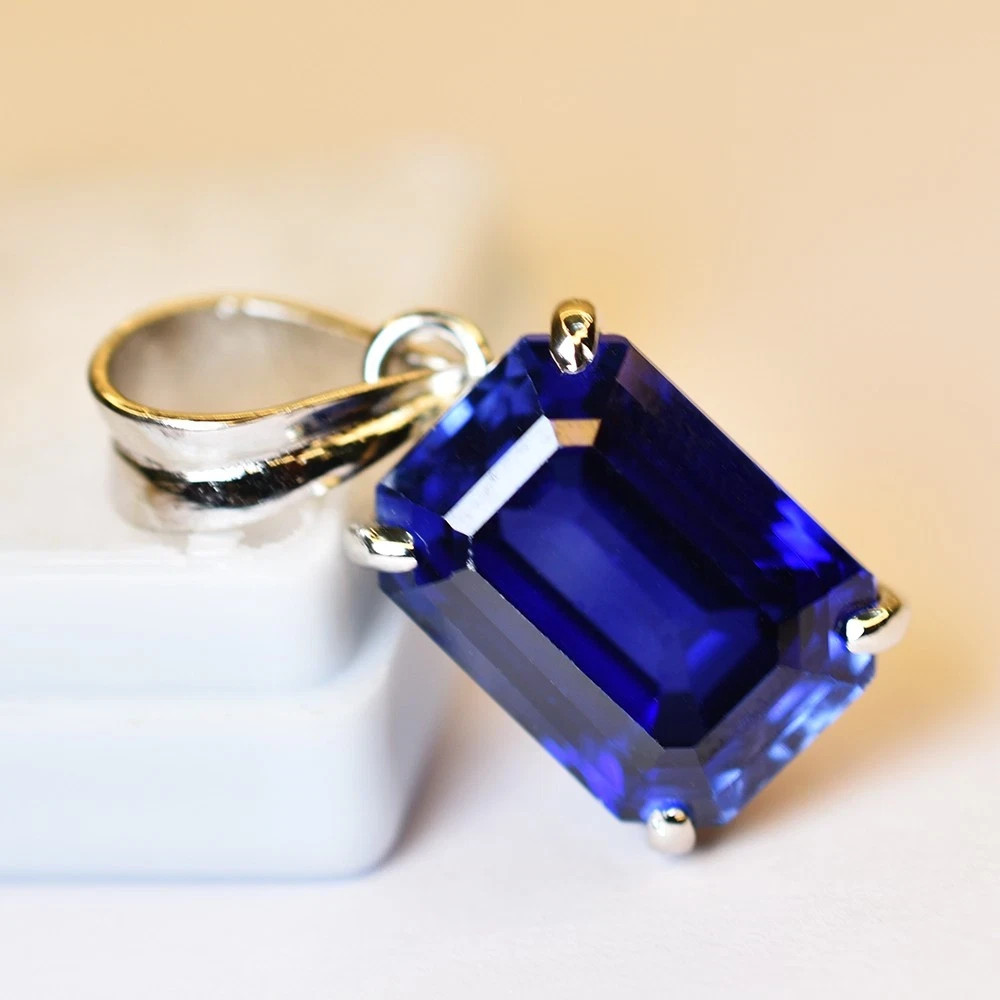 Blue Tanzanite 21+ Ct Certified Natural 925 Sterling Silver Pendant Gemstone