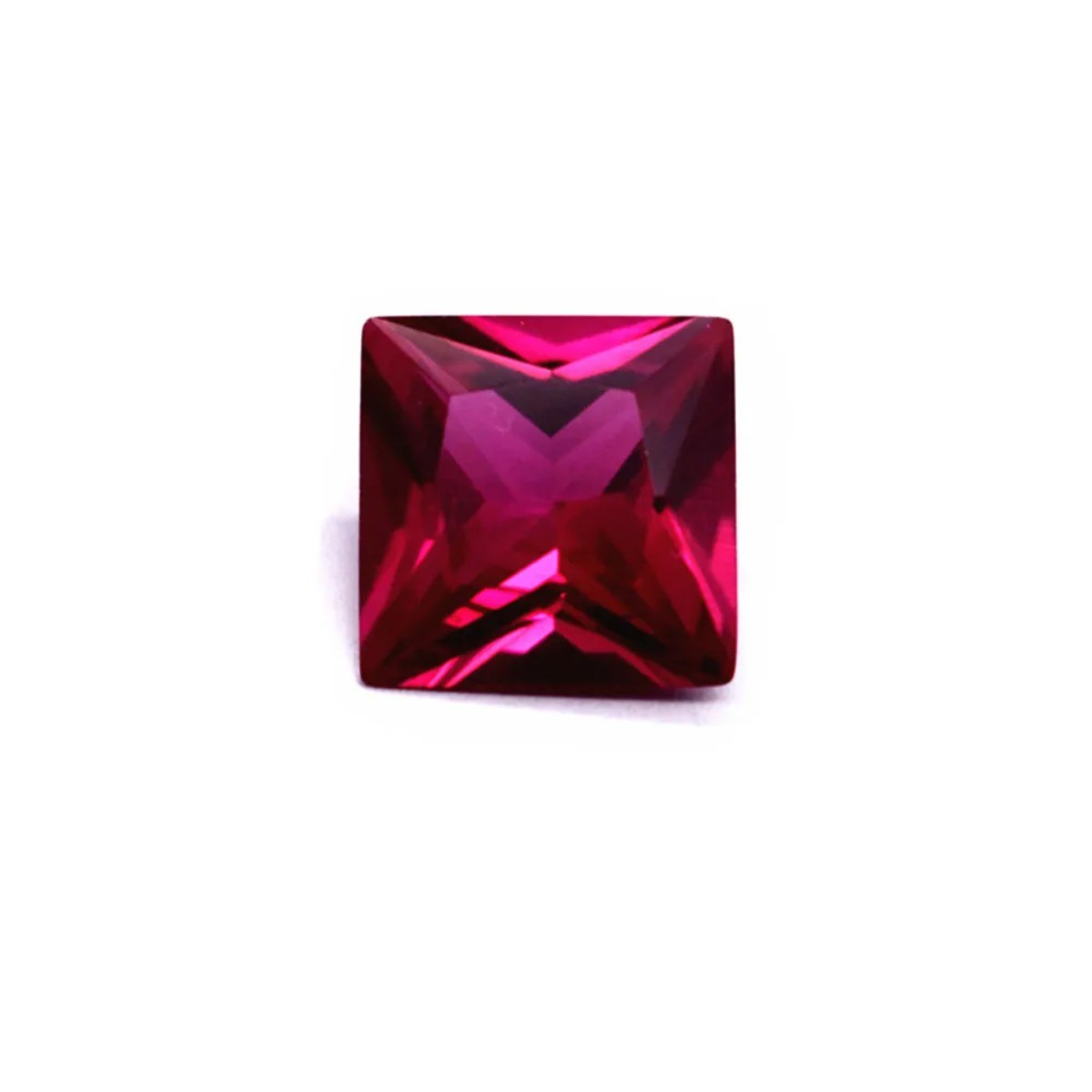 Blood-red Ruby Mohs Hardness 9 Princess Cut Ruby Gem Square Faceted Gemstone