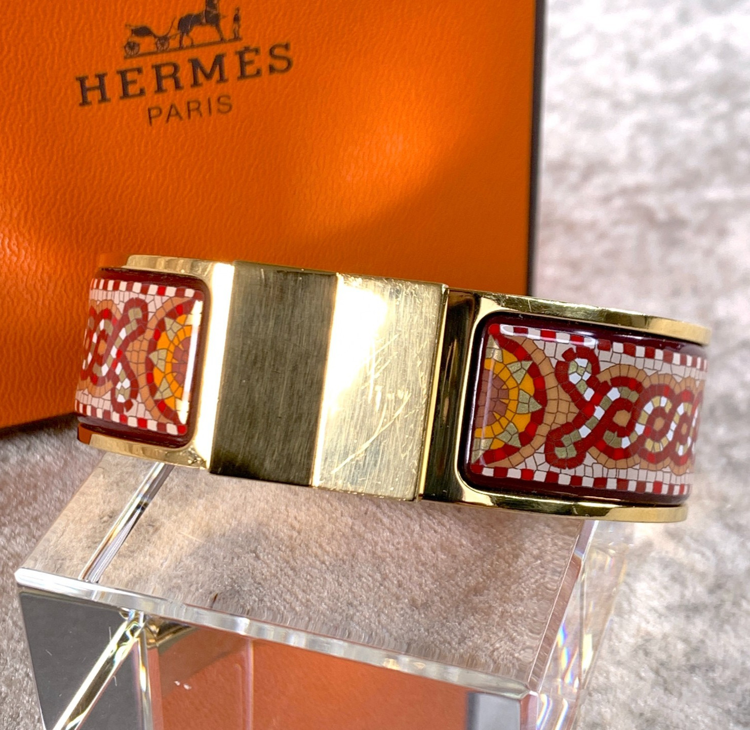 Vintage Hermes Clic Clac Bangle Bracelet Mosaique Red Enamel Gold Size GM w/Box