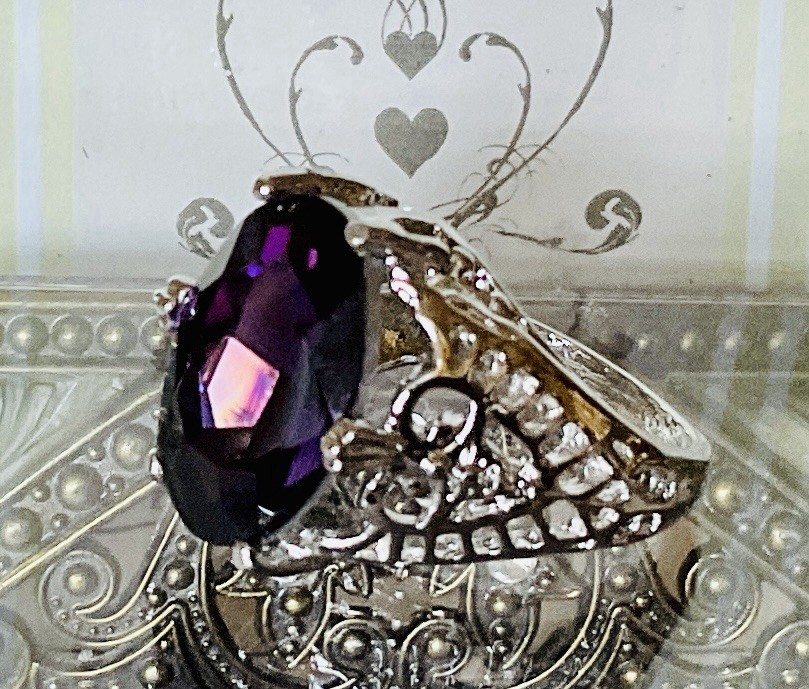 ALEXANDRITE RING – Lab Created – Oval Cut – 18x13mm Or 14.2ctw – .925 SS !!!