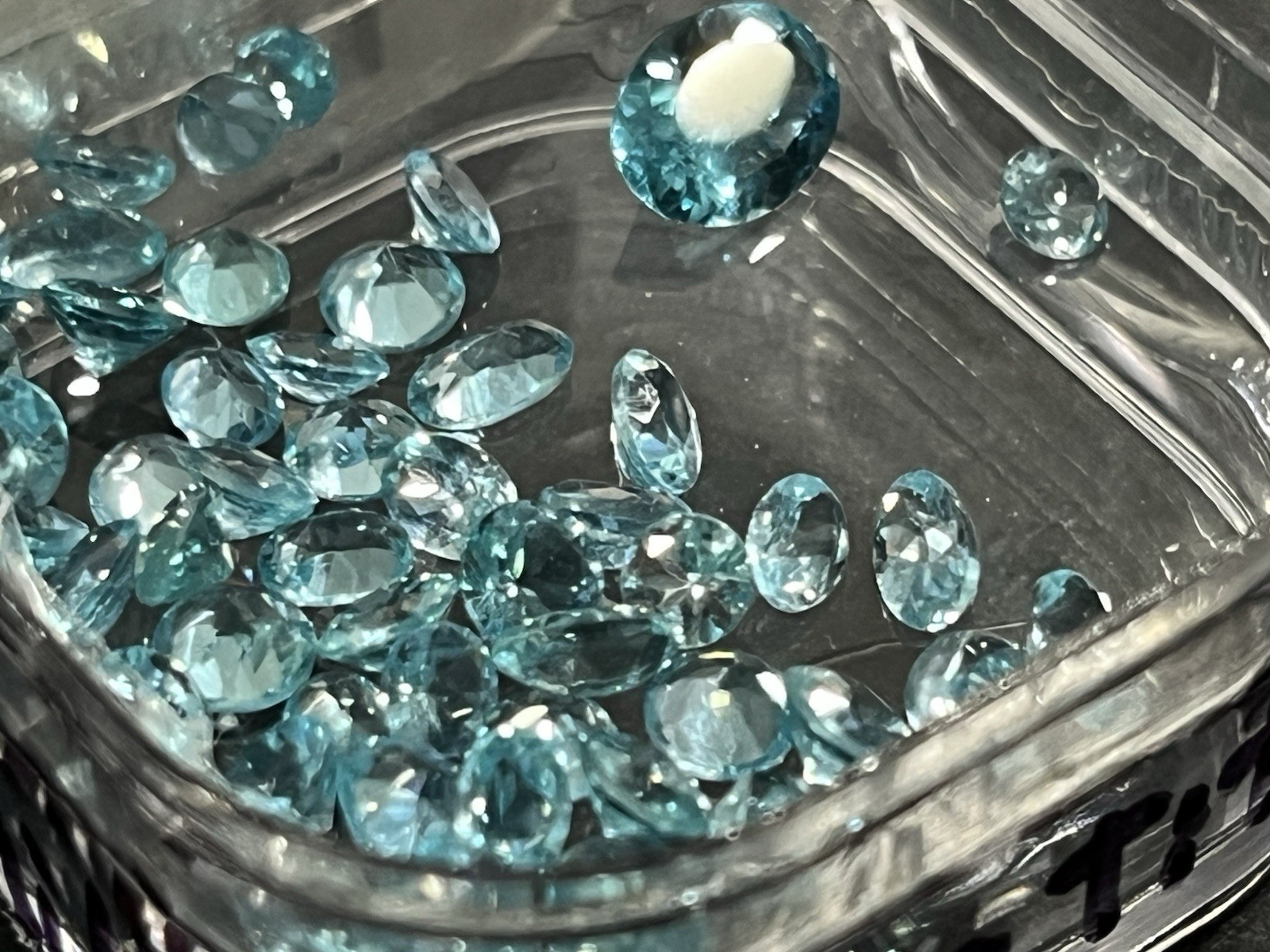 Natural Apatite 11.00 Carats Parcel Gemologist Verified.