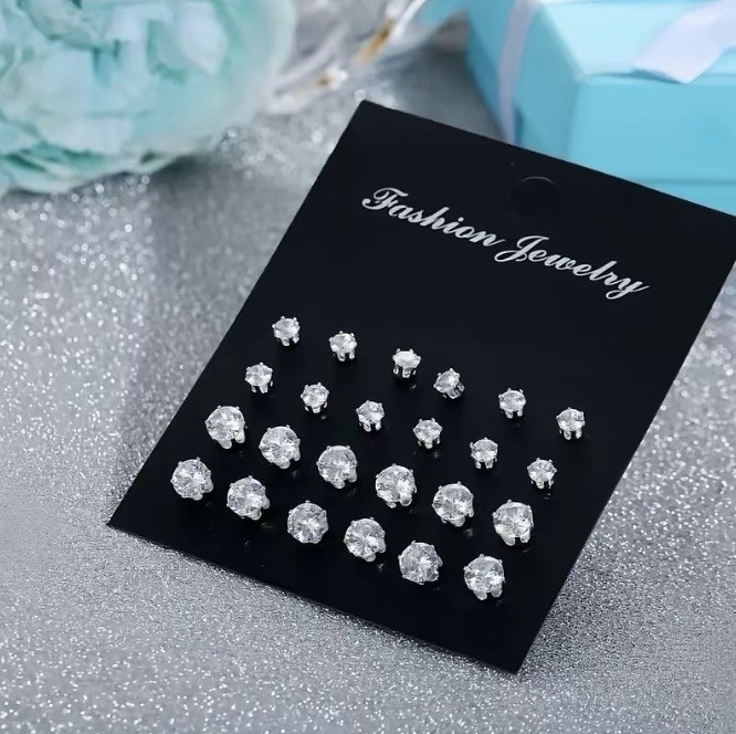 24 Pairs Exquisite Shiny Round Square Shaped Stud Earrings Fast free shipping