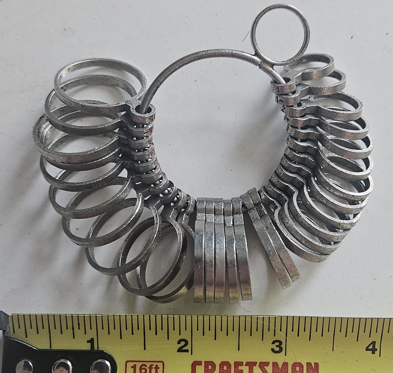 Metal Ring Sizer Finger Gauge Set 29 Sizes US 1-15 Jewelers Measuring Band Tool