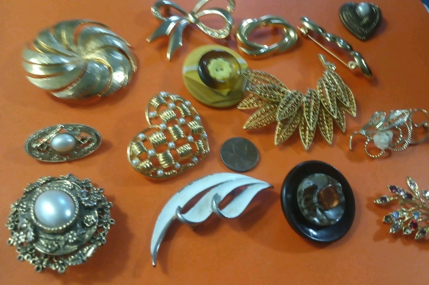 Vintage Brooch Pin Lot 14 Unique Variety Costume Jewelry As Pictured