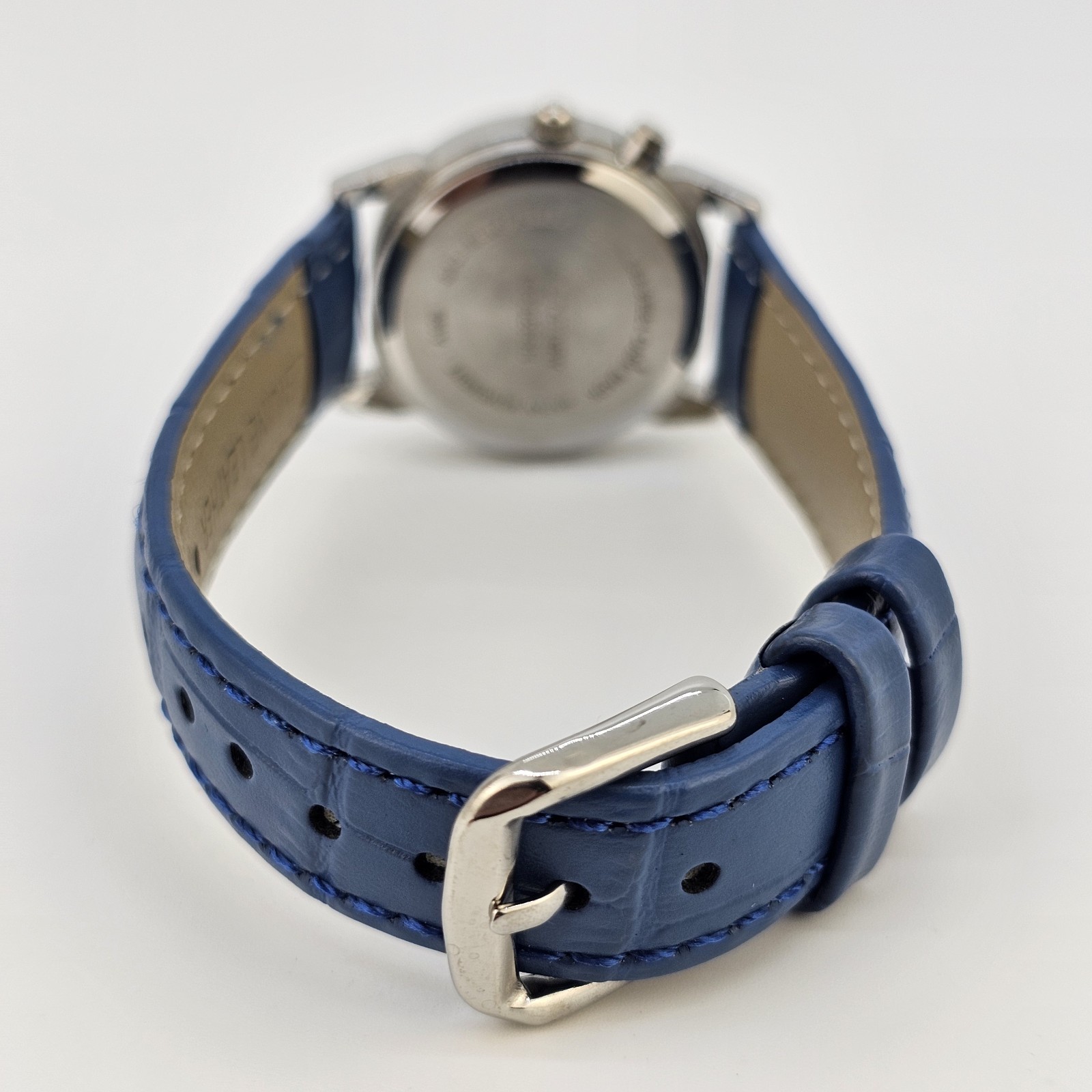 28MM Women Watch White Dial New Blue Leather Bands New Battery LIGHT NOT WORKING