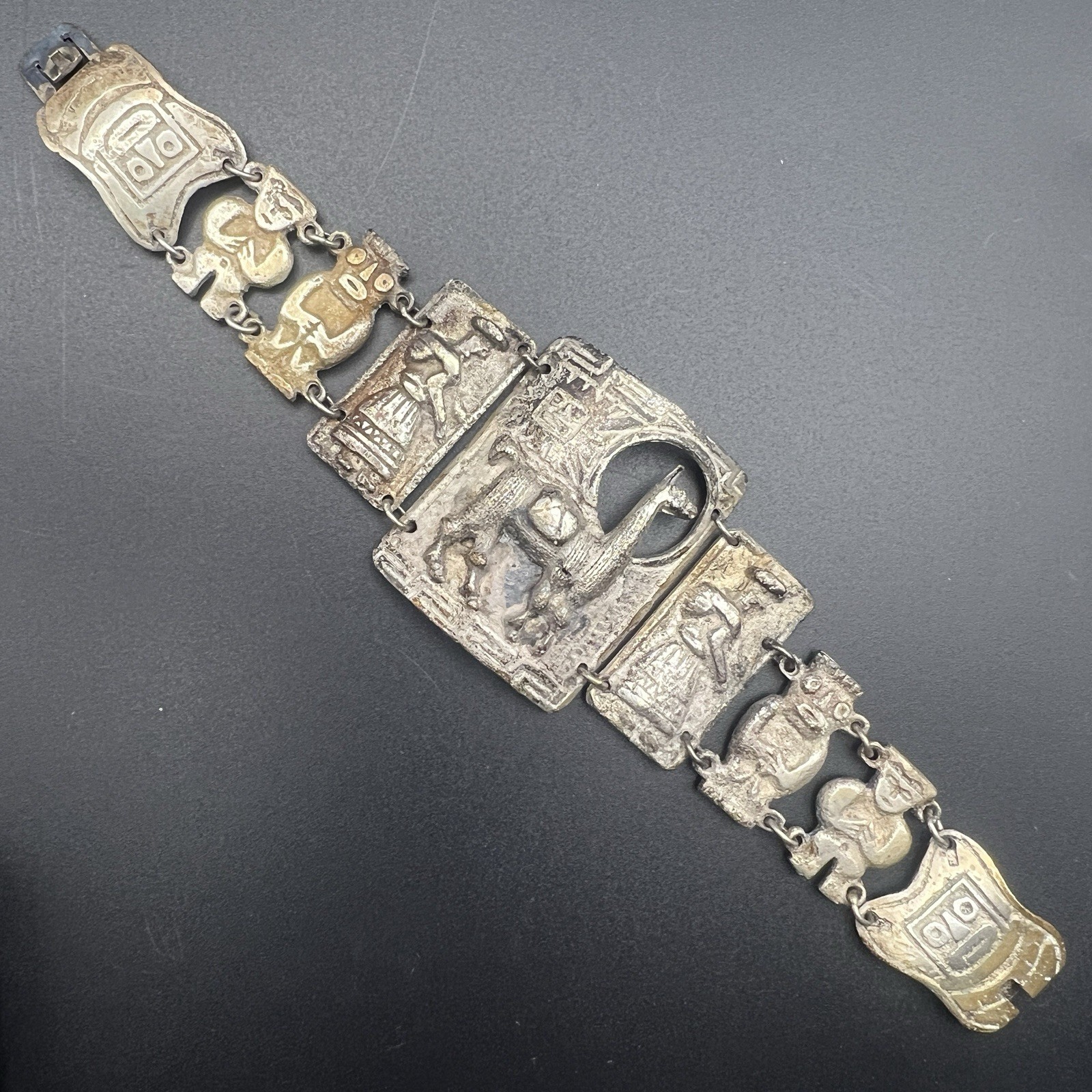 Vintage Peruvian Sterling Silver Storyteller Panel Link Bracelet Figural 42.6g