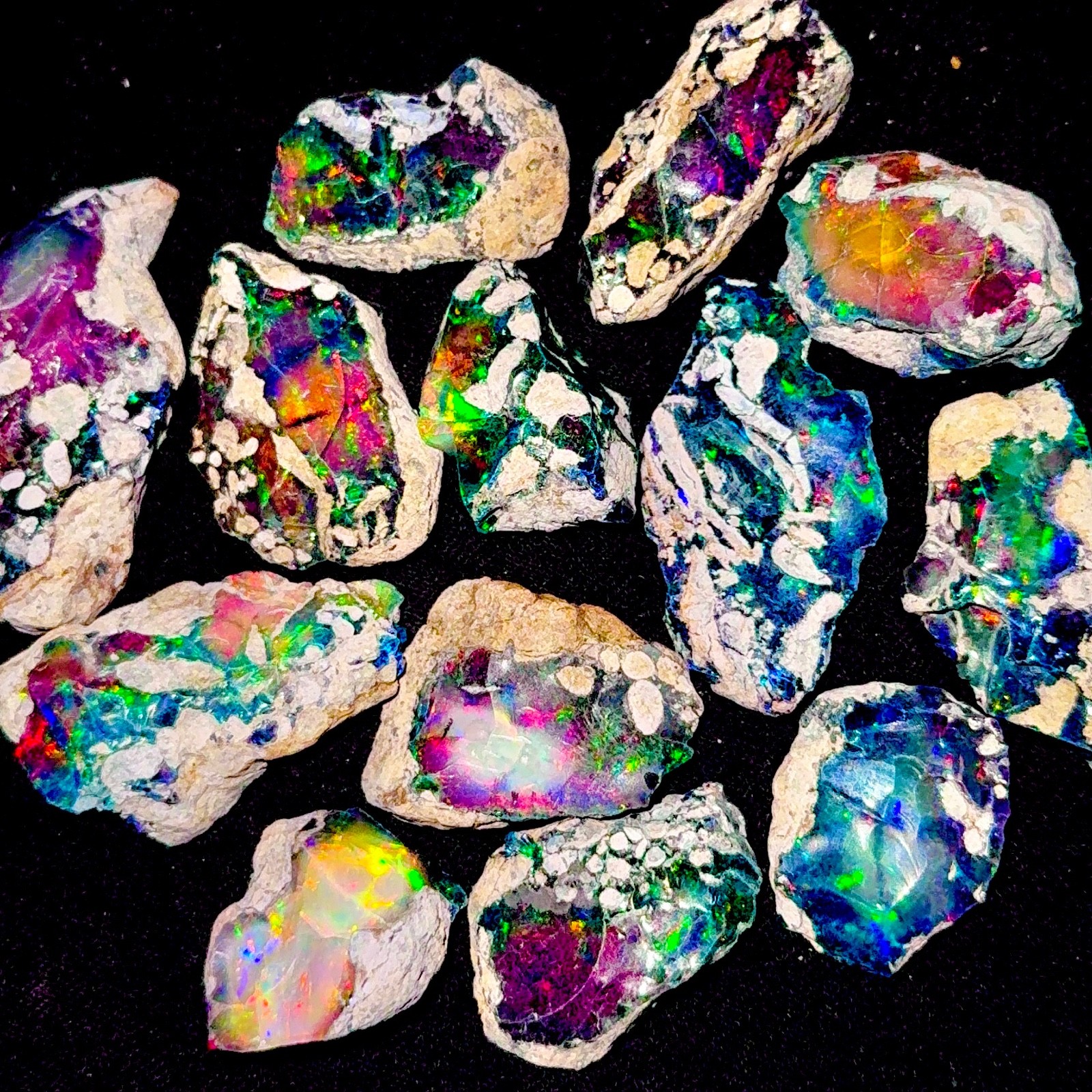 10 PCS Black Opal Rough Natural Ethiopian Raw multifire dry Opals Cutting Grade