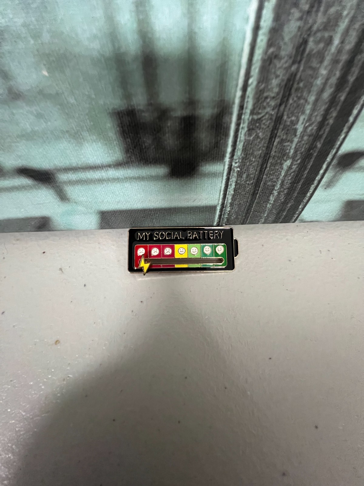 Sliding Social Battery Mood Tracker Enamel Pin Adjustable Energy Brooch 6 colors