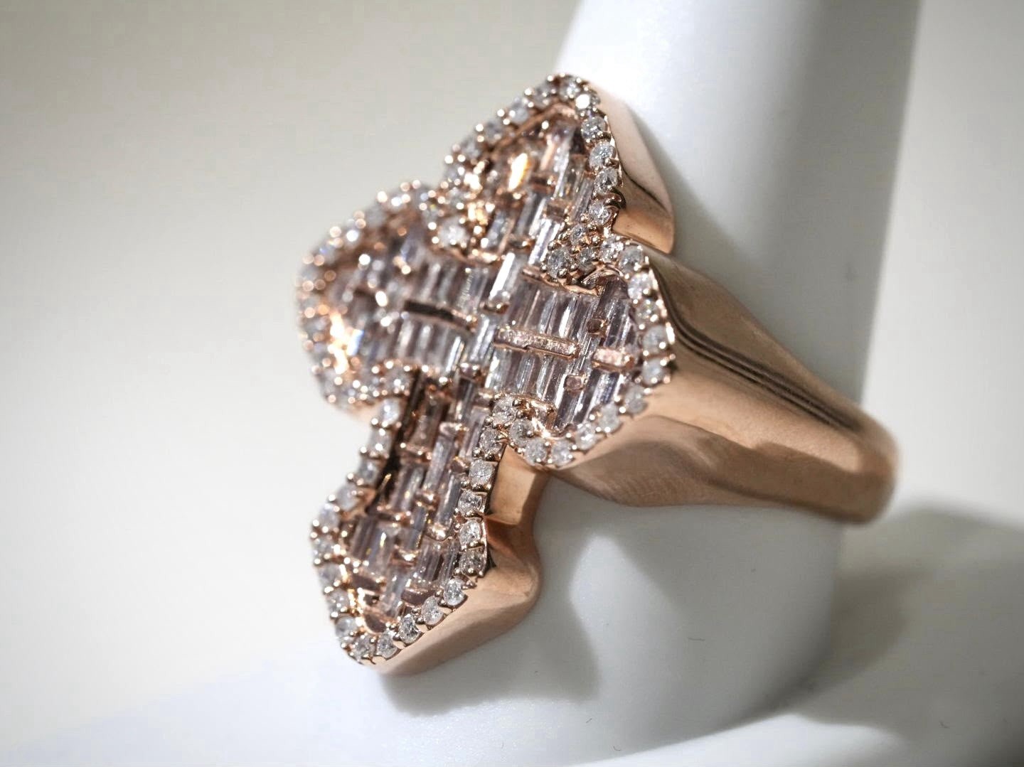 10k Rose Gold Cross Ring Natural Baguette Diamonds With Round Cuts 2.00Ct