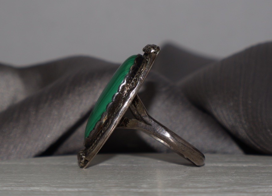 Navajo LY Sterling Malachite Ring 7G / Sz 8