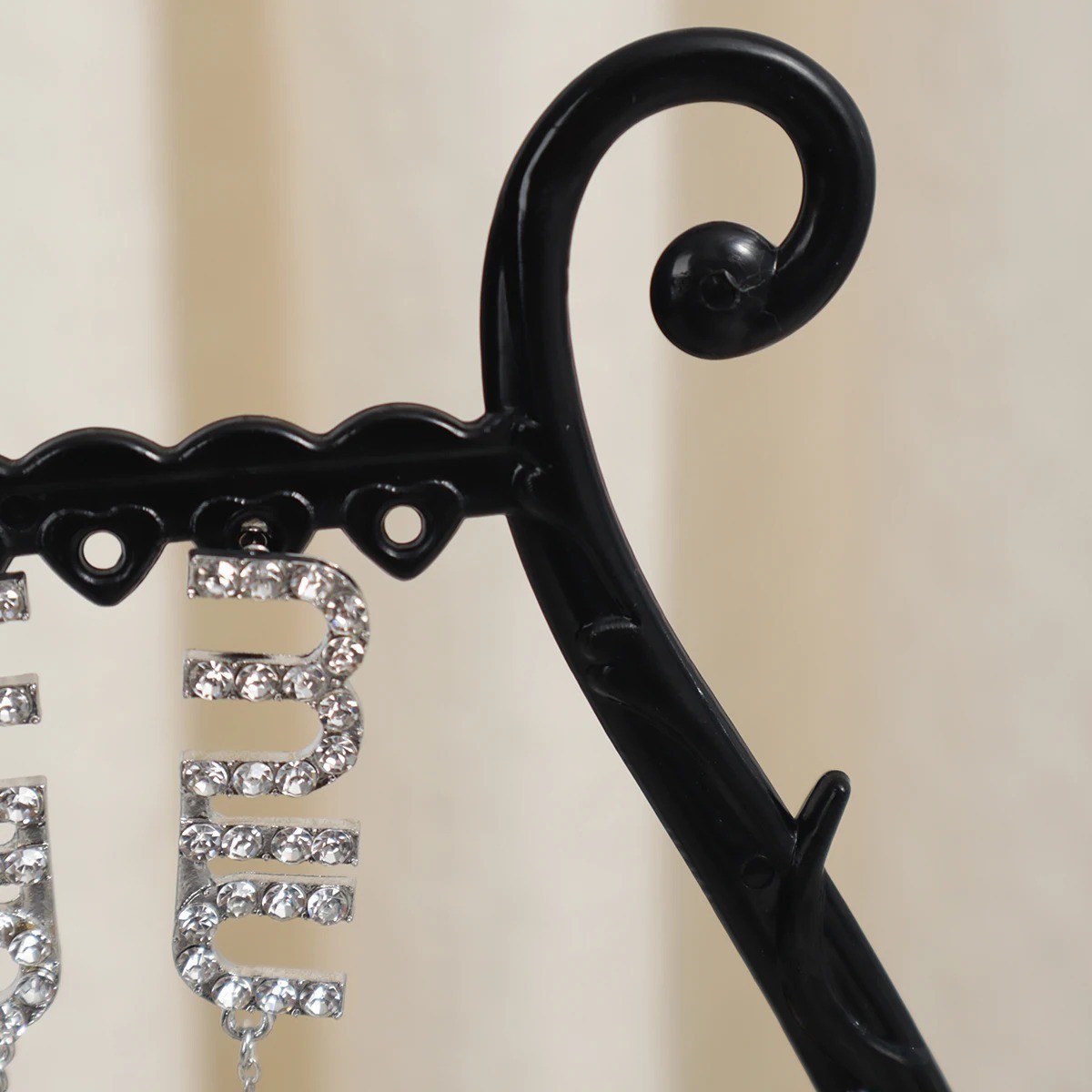 1pc Creative Wine Glass Jewelry Display Stand Necklace & Earring Organizer