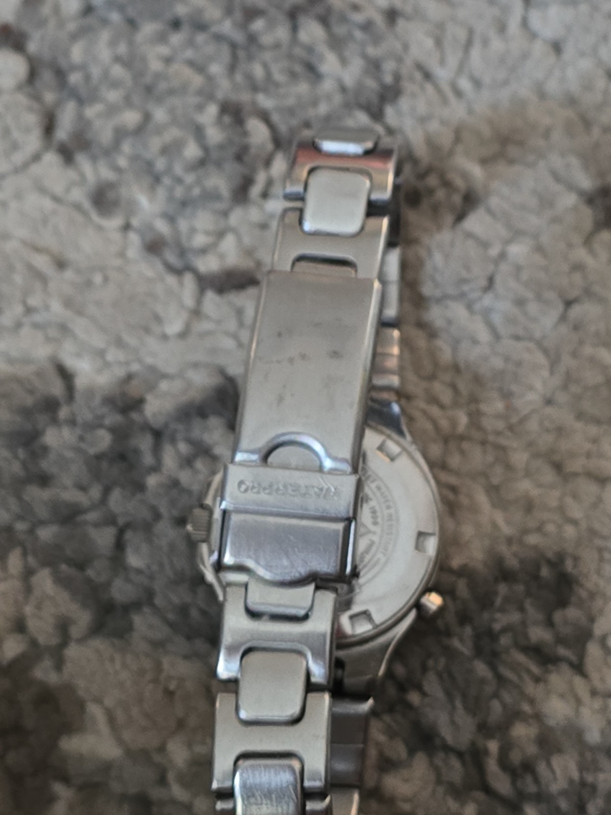 Guess waterpro 50 hotsell meters 165 feet 1996 1600×1600 Classic Rehabilitatio
