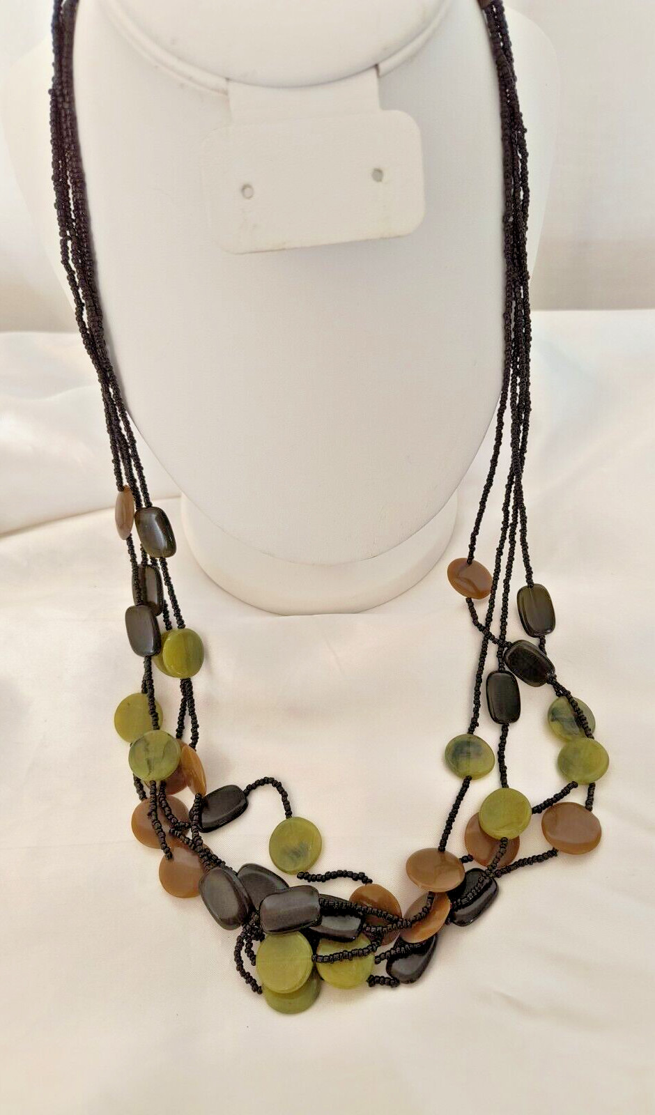 Women’s Necklace Beaded Multistrand Black Brown Green Black Discs Vintage
