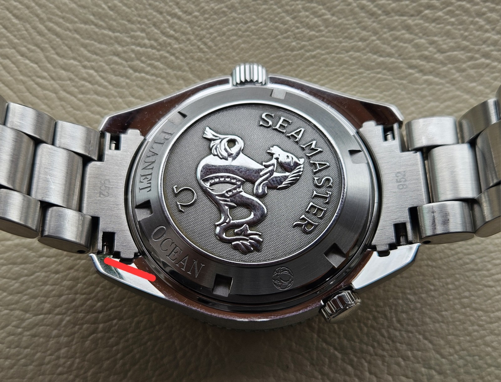 OMEGA Seamaster Planet Ocean 2209.50 42mm Automatic Black Orange Watch (2011)
