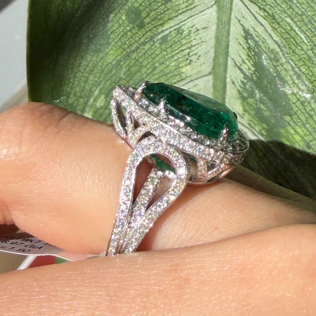 GIA CERTIFIED 6.97 CARAT EMERALD & DIAMOND 18K WHITE GOLD RING SIZE 6.25 – R9857