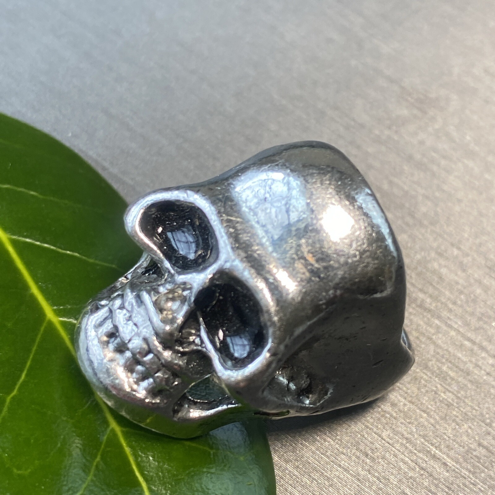 Vintage Mens Skull Ring Estate Jewelry Pre-Owned Size 11 Macabre