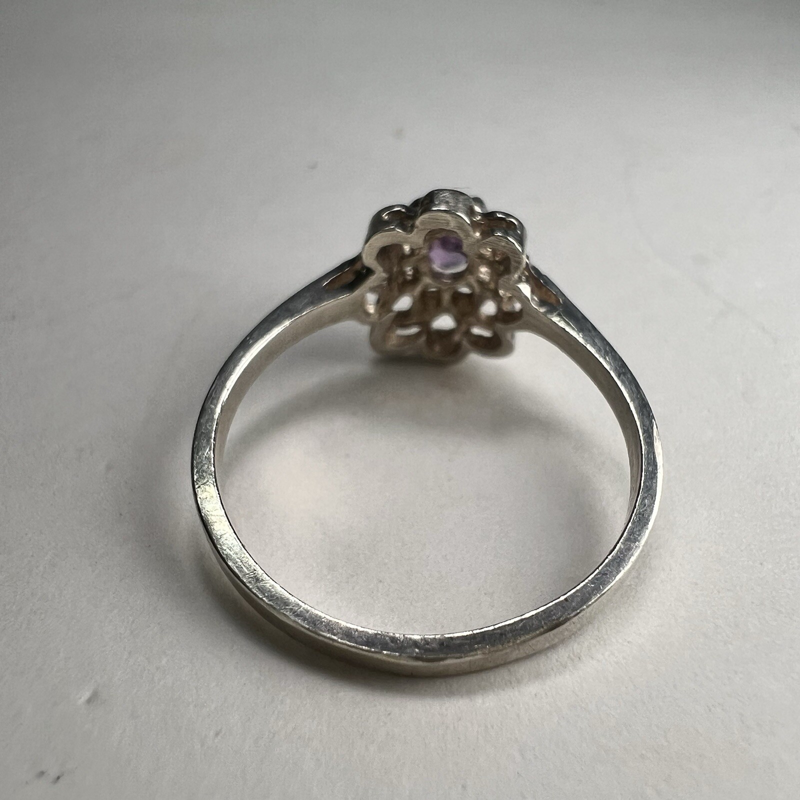 Vintage 925 Sterling Silver Genuine Amethyst Floral Ring 1.95g Sz8
