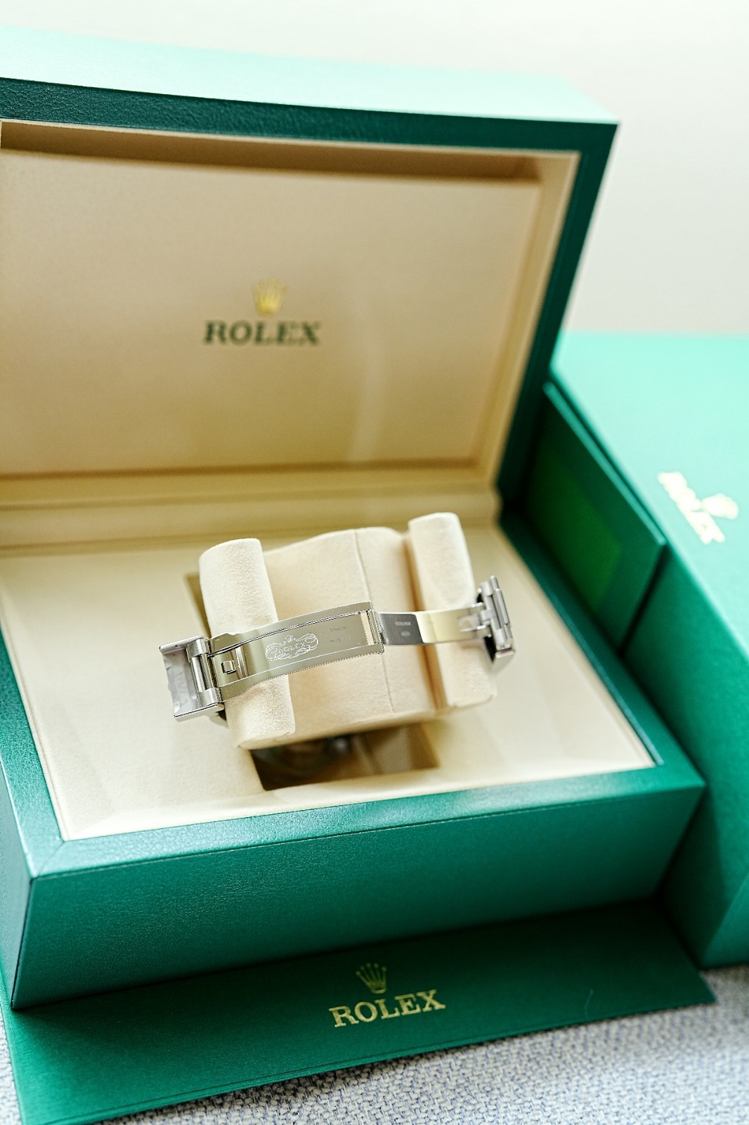 Rolex Submariner Date Starbucks 2026 – 126610LV | Unworn Full Set – 41 MM