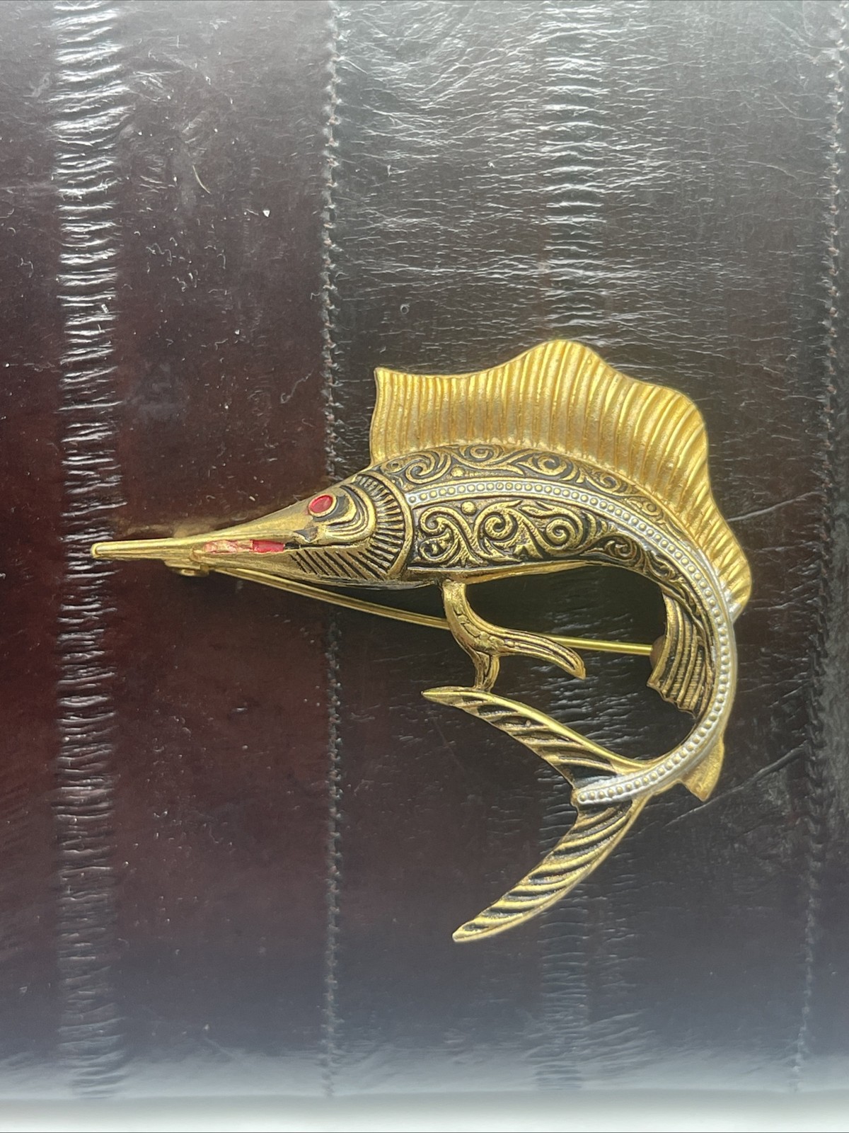 Damascene SWORDFISH Vintage Spanish Pin Brooch Gold Tone Black Enamel Spain
