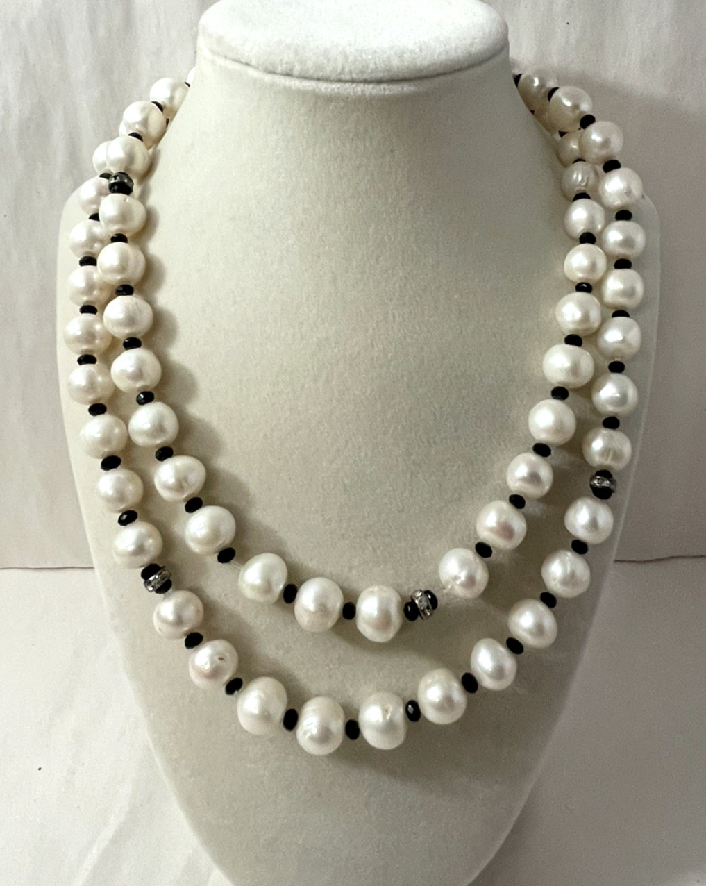 Long 36″ Freshwater Pearl Necklace Black Spacer Beads Statement Strand 132g