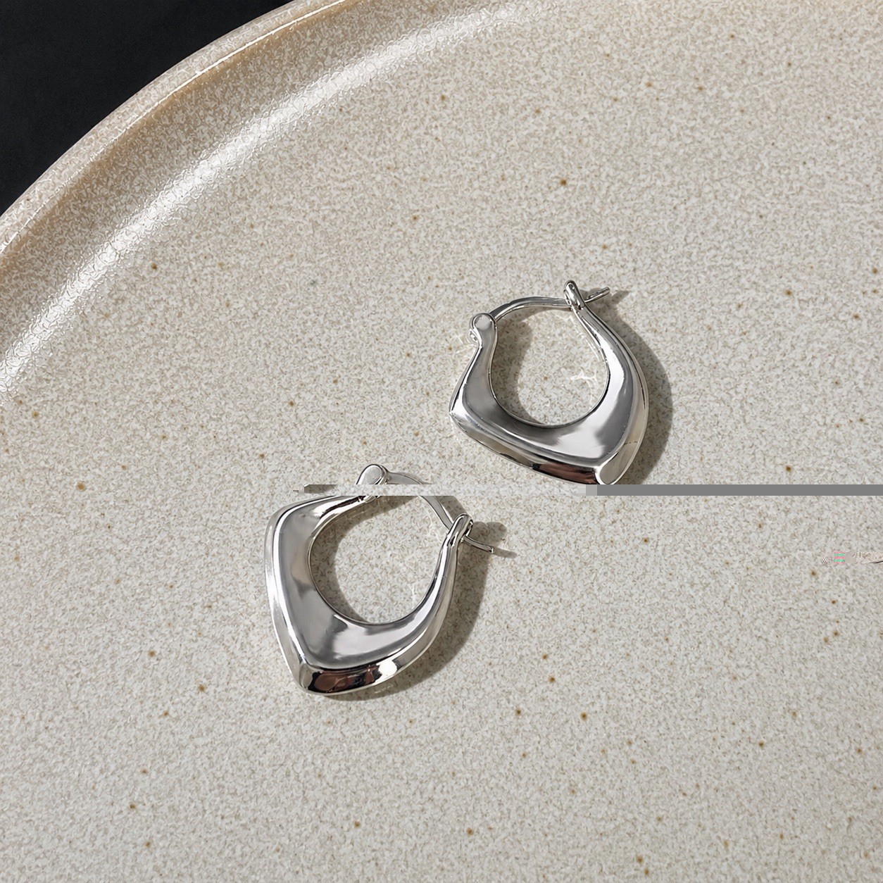 925 Silver Irregular Geometric Hoop Earrings Chunky Sculptural Earrings A23