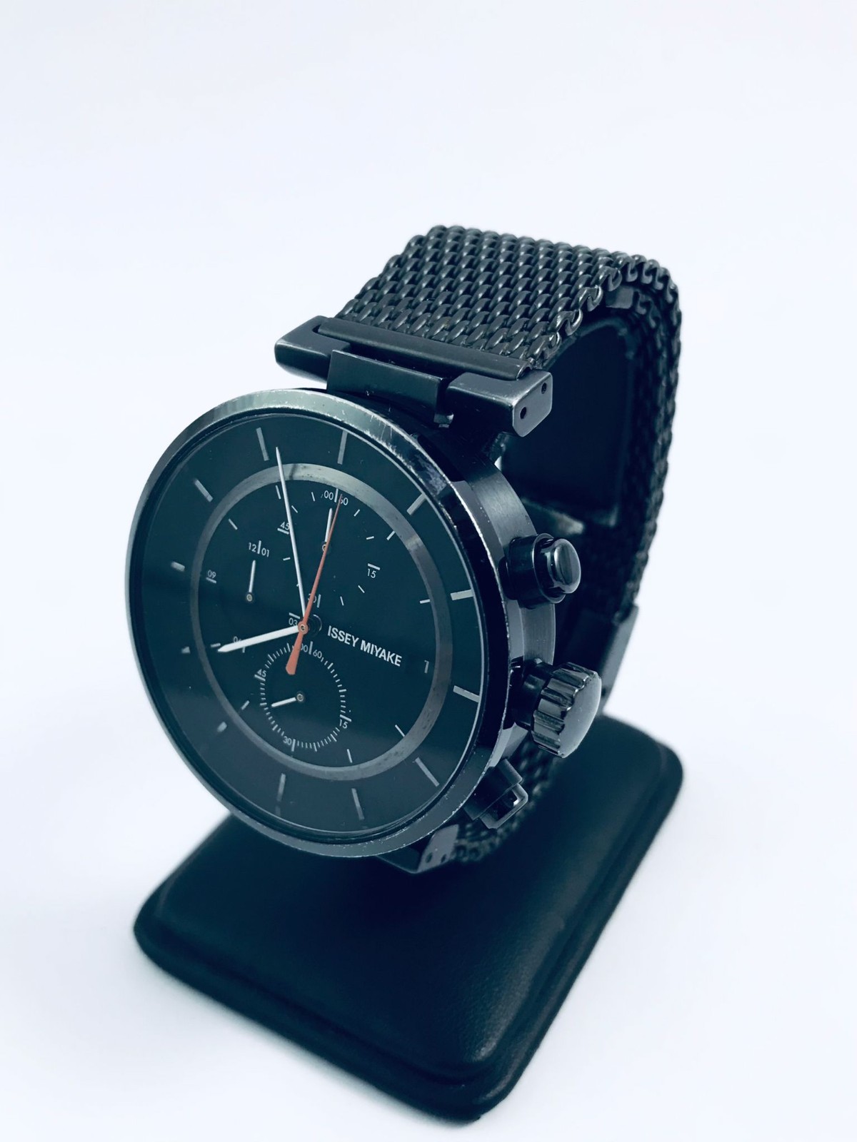 ISSEY MIYAKE VK67-0010 42MM BLACK QUARTZ WATCH ON MESH BAND