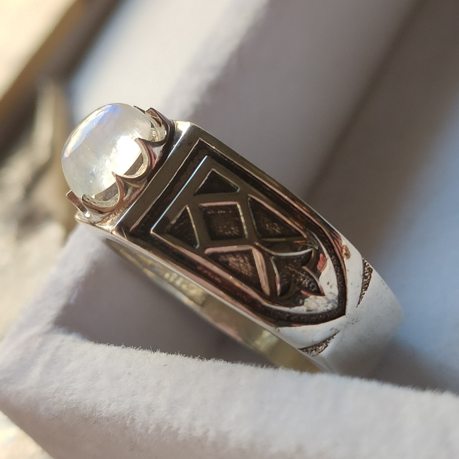 Blue Fire Rainbow 925 Sterling Silver Men’s Ring Natural Gemstone Band