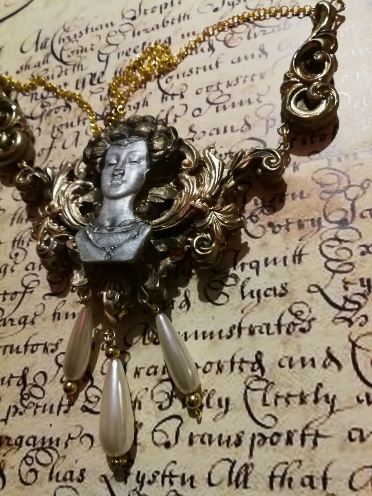 luxury jewelry necklace vintage style pendant woman antique accessories art deco