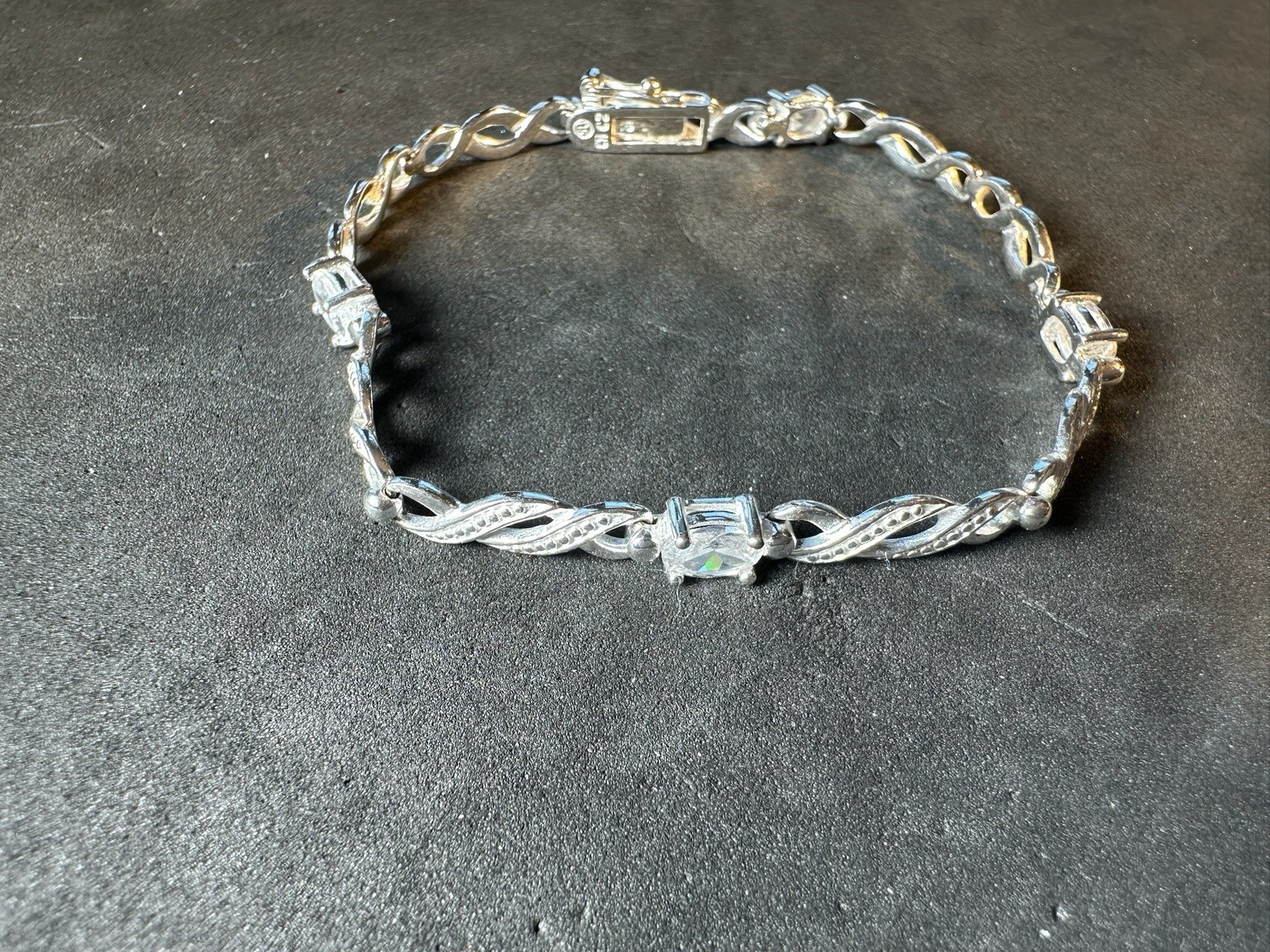 8.0g Vintage 925 Sterling Silver CZ Tennis Bracelet Wave Link Box Clasp M 7.2 in