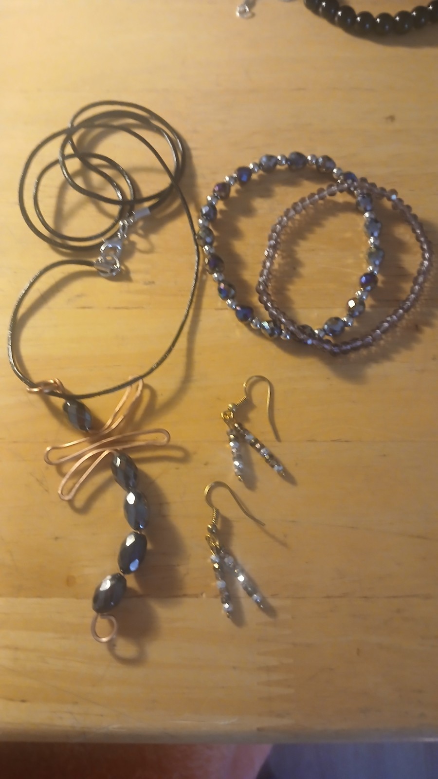3 piece jewelry/black bead/crystal bracelets/earrings/dragonfly necklace