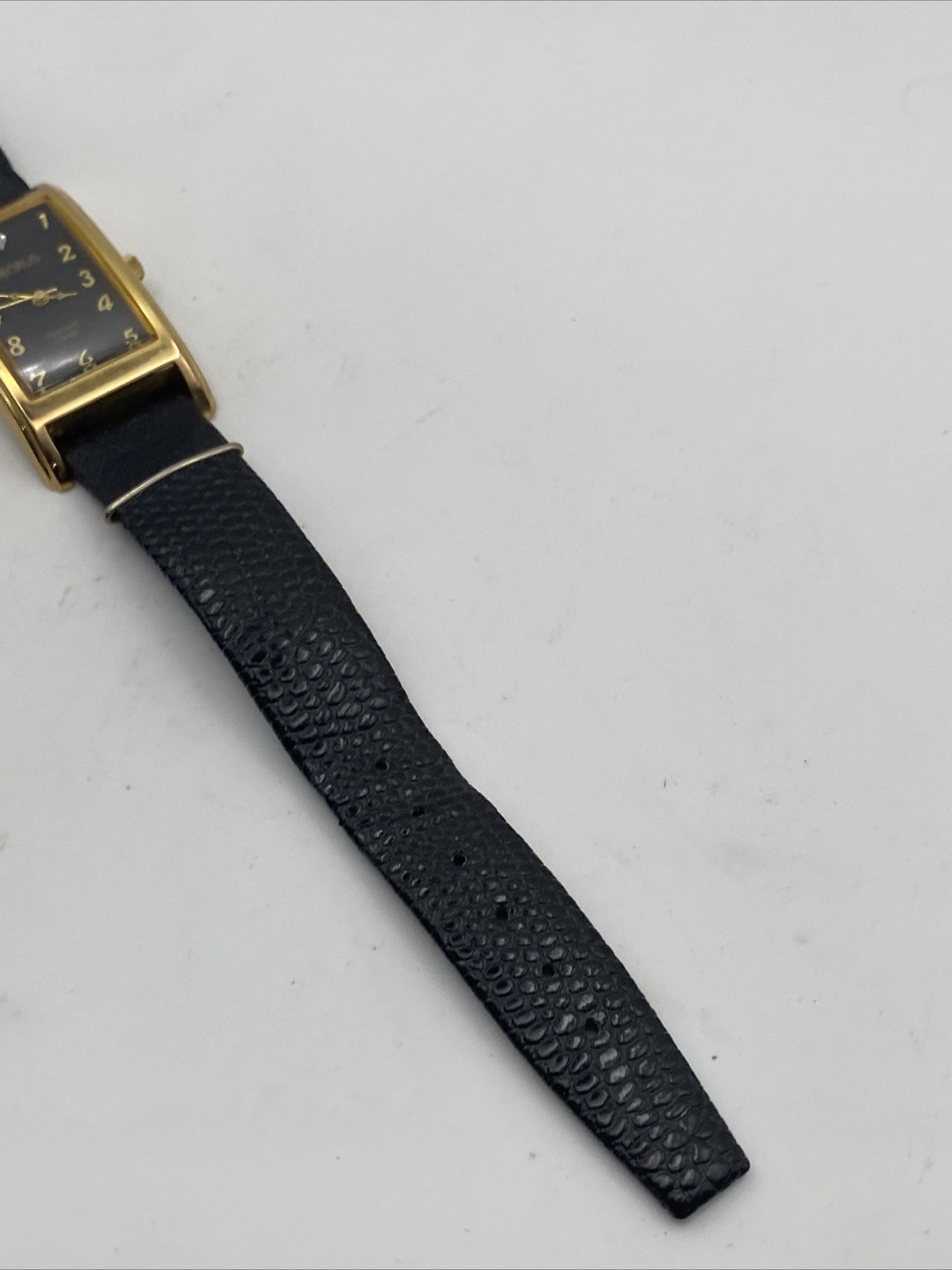 Men’s Black Dial Benrus Quartz Diamond Classic Curved Case Watch New Battery