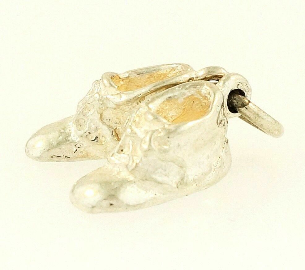 Sterling Silver Baby Shoes Charm (4x10mm)