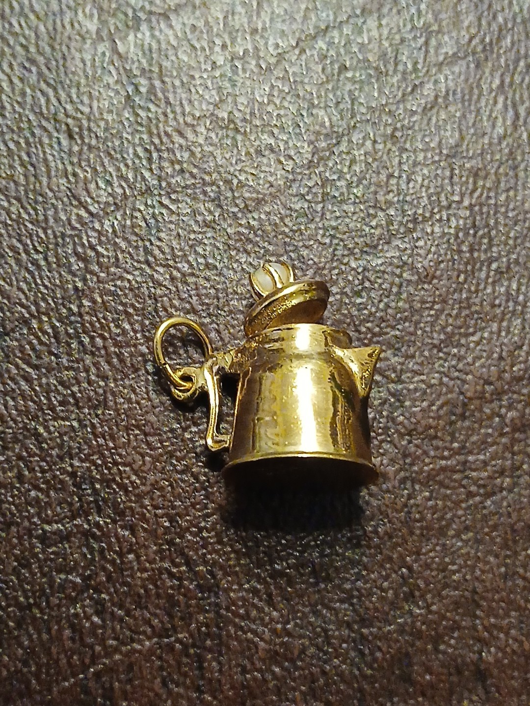 Awesome 3.3 Gram 14kt Solid Yellow Gold Coffee Pot Charm Pendent