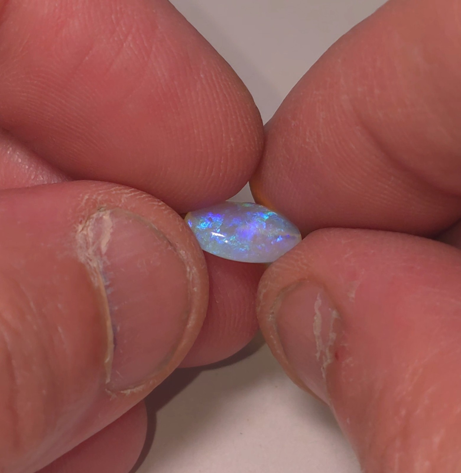 Australian Crystal Opal Oval Cabochon Natural Opal Coober Pedy 11.5 mm x 7.5 mm