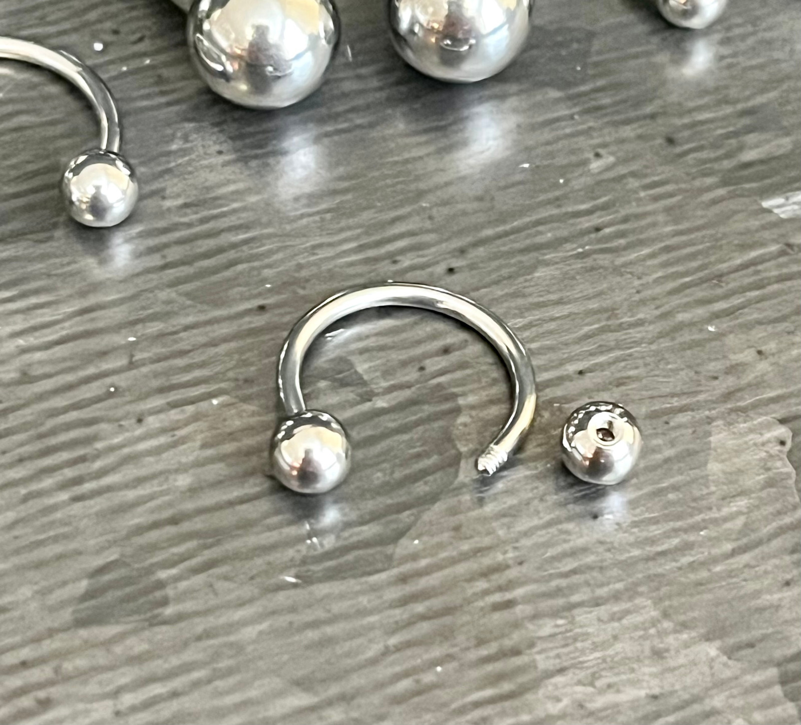 1pc Surgical Steel Circular Horseshoe Barbell with Ball Lip Septum 18G thru 00g