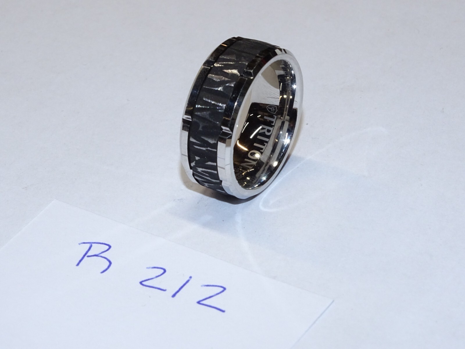 Triton Tungsten Carbide Wedding Band Ring 9mm Size 10. Silver w/ Black. #R212