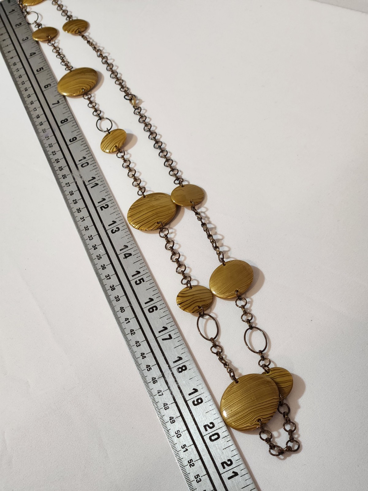 Vintage Gold Tone Wood Grain 1970s Disc Station Necklace Long Chain