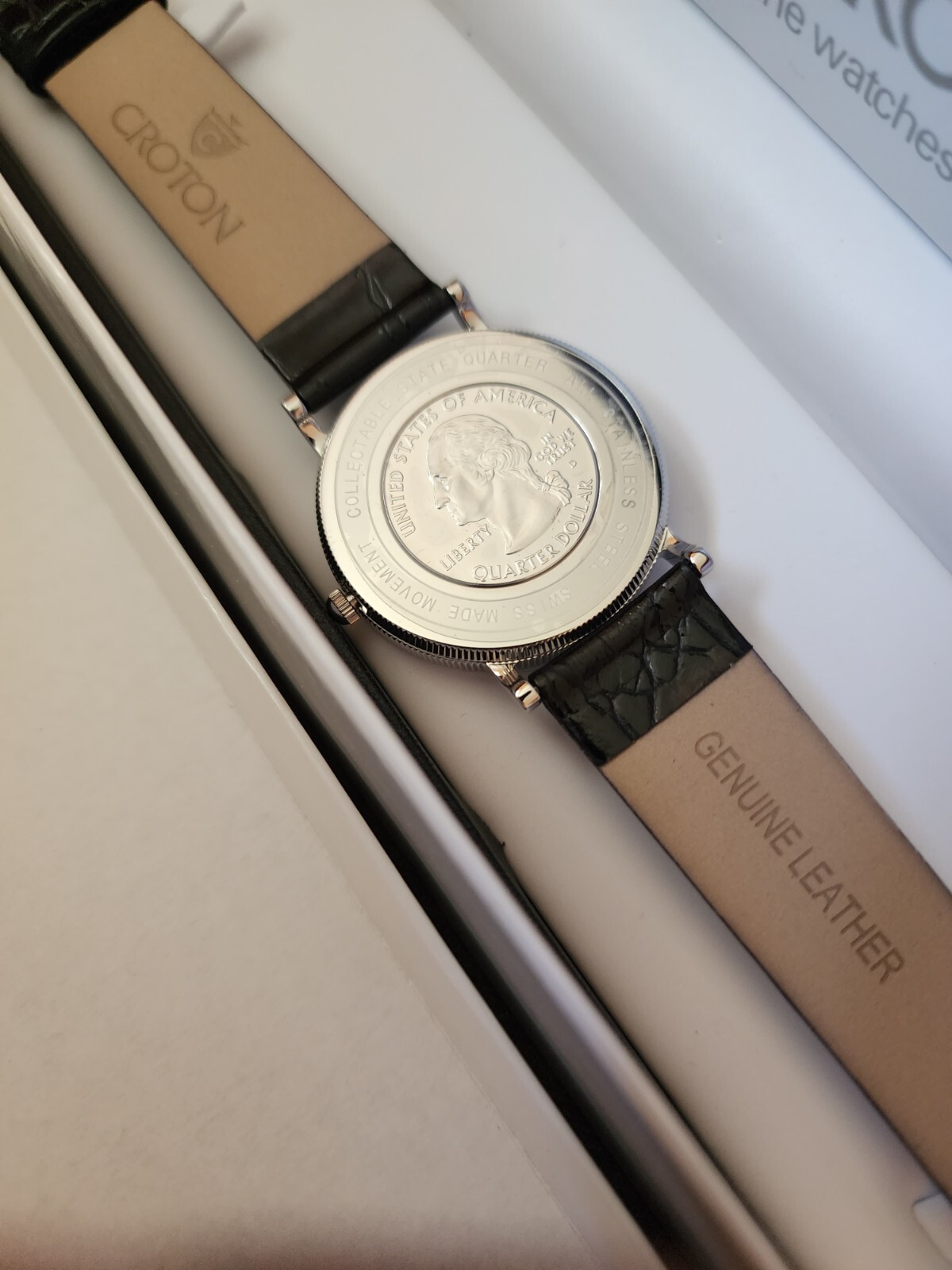 NOS UNIQUE MEN’S CROTON SWISS “ILLINOIS”. COLLECTABLE STATE QUARTER WATCH