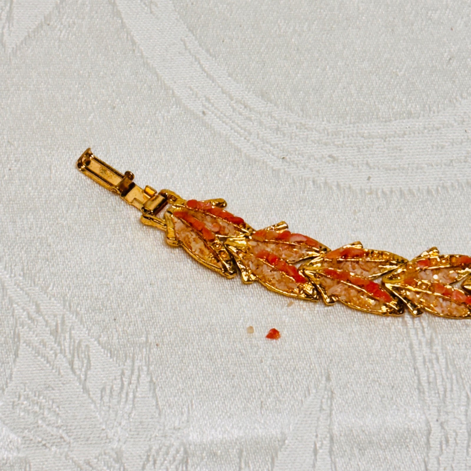 BRACELET orange white stone chips fold over clasp vintage DAMAGE missing chips