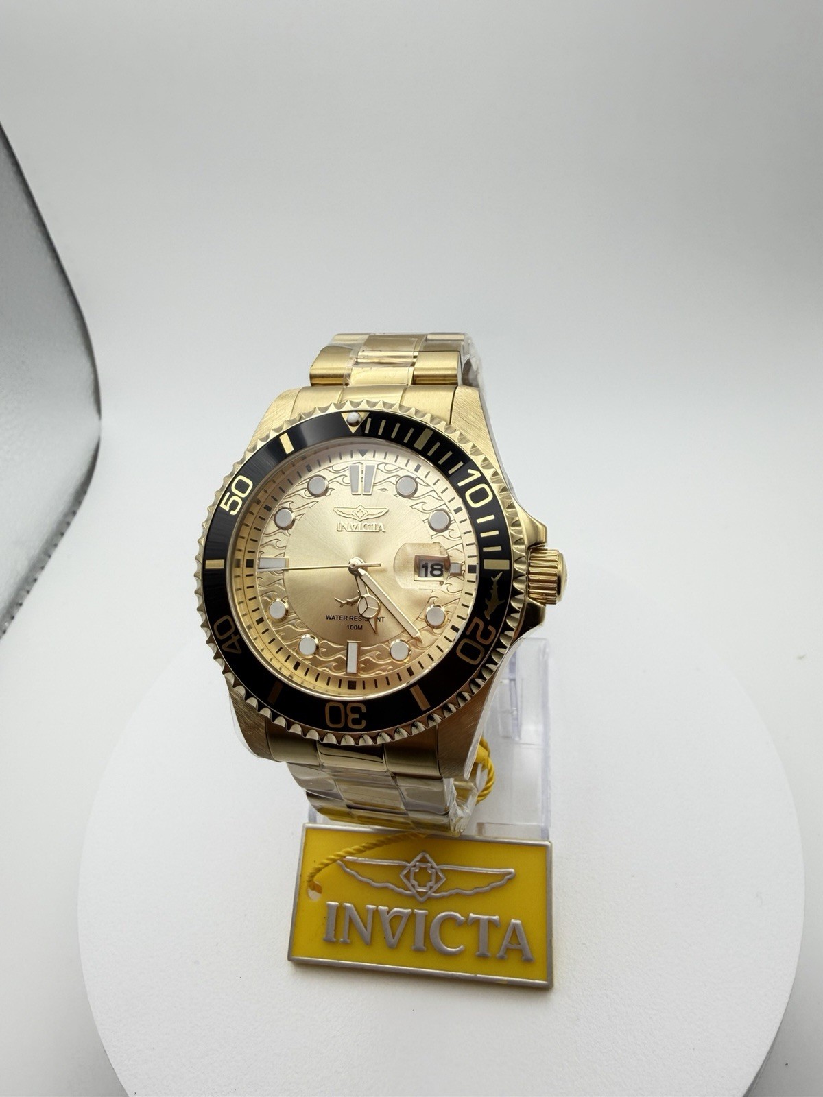 30025- Invicta Pro Diver Currentwave Men’s Watch- 43mm Watch – Gold
